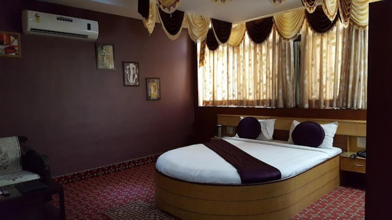 Hotel Vinayak Palace Bilāspur Εξωτερικό φωτογραφία