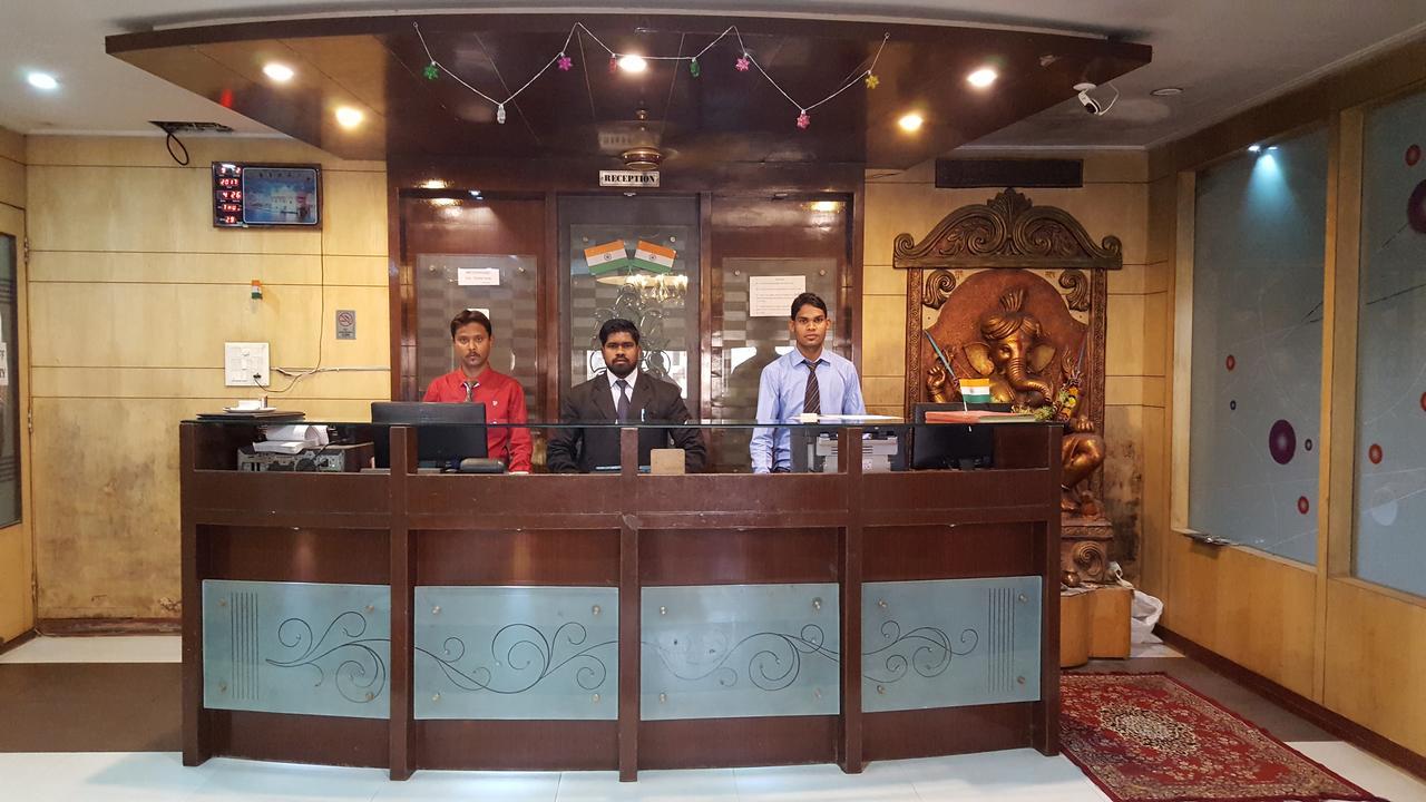 Hotel Vinayak Palace Bilāspur Εξωτερικό φωτογραφία