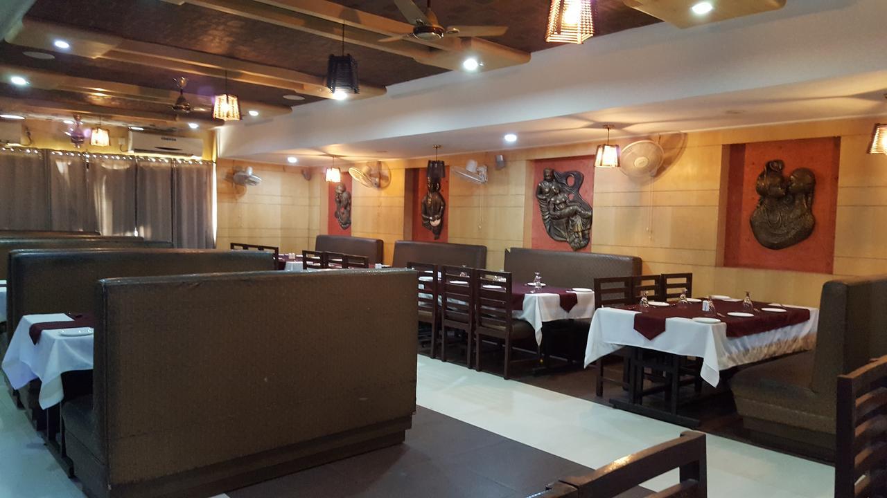 Hotel Vinayak Palace Bilāspur Εξωτερικό φωτογραφία